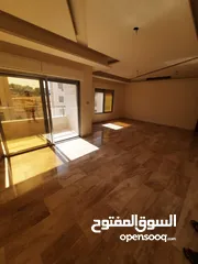  2 شقة  مميزة فارغة للايجار في دير غبار