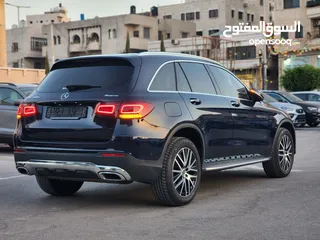  5 GLC 300E 4MATIC 2020