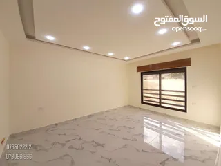  19 شقه للبيع في كوريدور عبدون المنطقه المطله الطابق الأول 125 متر