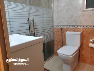  2 شقة للبيع 130متر مربع غير مفروشة بالبيادر خلف ابو شقرة للعطور