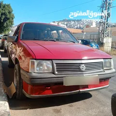  6 اوبل كورسا للبيع موديل 1986