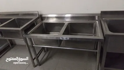  18 البيع ادوات المطاعم او المقاهي مستعمل او جديدة  we have Rasturant equipment for sale used and new