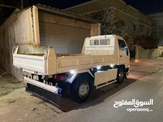 2 قلاب تويوتا مترين اصلي موديل 99