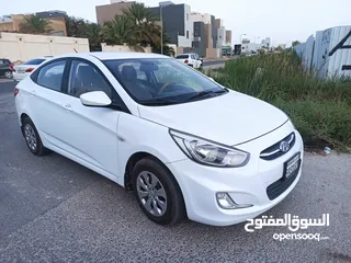  1 Hyundai accent 2017