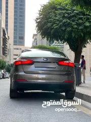  7 كيا سيراتو 2015