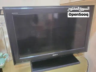  1 Sony Bravia 26 inch LCD HD TV for sale للبيع تلفزيون سوني برافيا