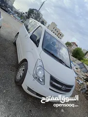  3 هيونداي H1 2011