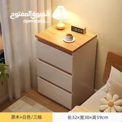  1 خزانة بيضاء جانبية  أنيقة بلمسة خشبية عصرية الأناقة والبساطة في تصميم واحد!