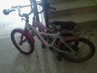  1 بسكليت نمرة 18 للبيع شبه جديد