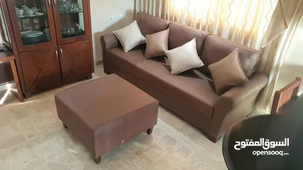  1 كنباي 3 مقاعد+ فرادية+ بف مع قرنهم وكفراتهم