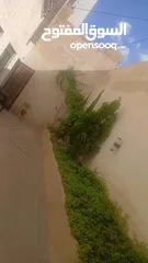  4 شقة أرضية للبيع