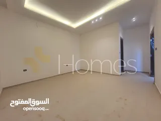  6 فيلا للبيع في طريق المطار بمساحة بناء 552م