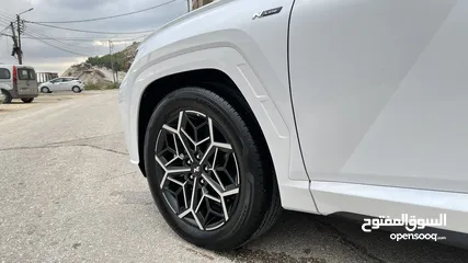  5 Hyundai Tucson Hybrid N Line  2024