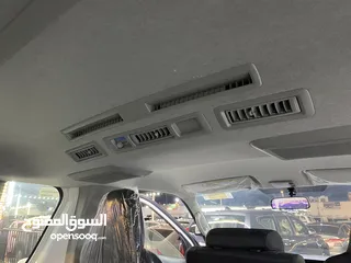  15 Toyota Hiace 2023 NEW 14 seats