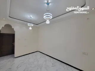  16 مبنى سكني صغير بنظام فله الموقع // شرقي دار سلم - قبل سوق الهندوانة.. تفرع شارع الاربعين الممسوح الس