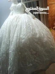  2 فستان عروس عدد 2 للبيع