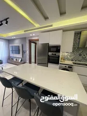  3 شقة مفروشة بعفش مميز  لم تسكن في أجمل مناطق عبدون