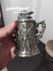  7 تحف ونحاسيات