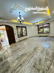  6 شقة طابقية - 4نوم 2ماستر - 400م - ارضية - حديقة - ترسات - موقع هادئ ومميز