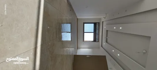  9 شقة مع ساعة كهرباء بالطيرة