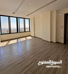  6 ثالث مع روف دوبلكس تشطيب فندقي مع تدفئة راكبة قرب دوار اقرأ