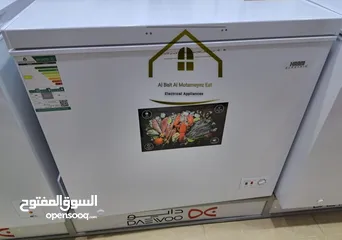  24 تنزيلات وتخفيضات على جميع فريزرات سطحي . عامودي جديدة بالكرتون ودفع عند الاستلام المنتج
