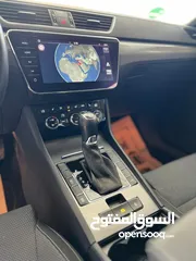  6 Škoda Superb