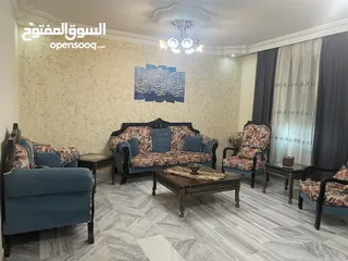  6 طقم كنب 7 مقاعد  مستعمل