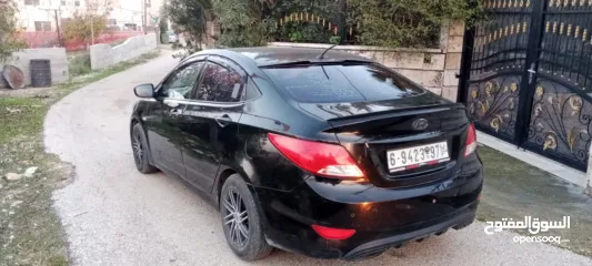  3 Hyndai Accent 2016