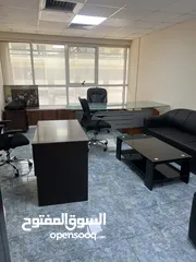  5 مكاتب مفروشة للايجار دبي القرهود مساحة 200 قدم