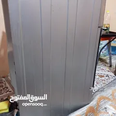  5 طباخ ايطالي اربع عيون نضيف