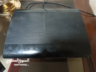  1 بلايستيشن 3 مهكرة سوبر سليم 46 لعبة، معاه يد تحكم واحدة وسلك شاحنها الأصلي