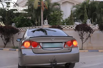 15 هواند سيفيك موديل 2008اتومتيك ماتور 1800اصل برايفت مميزة