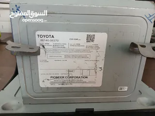  2 شاشة تيوتا كامري 2015 اصليه