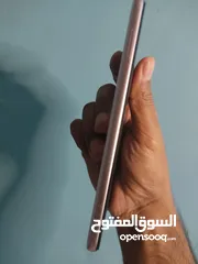  3 موبايل mi 8 من شركة شاومي الجهاز فلاكشب يعني من الفئة الممتازة ( للبيع او المراوس )اقرأ الوصف والصور