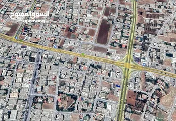  3 ارض تجاري للبيع - اربد - شارع بغداد الرئيسي - قرب اشارة صالة بردى