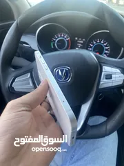  4 يوجد 3 ايفونات  ايفون13 عدد2  ايفون12