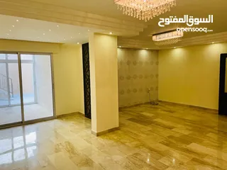 2 شقة أرضية للبيع في ضاحية النخيل - ref: 14613