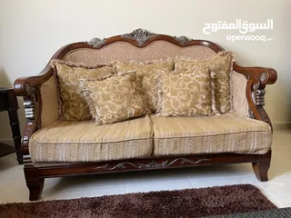  8 Living room sofa