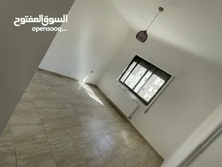  7 شقة طابقية مع روف - بيادر وادي السير للبيع وبسعر مغري