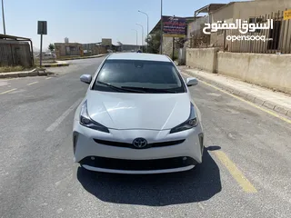  4 تويوتا بريوس 2022  بطاريه ليثيوم ماشيه 10 الاف 4 جيد حره جمرك جديد باسم المشتري