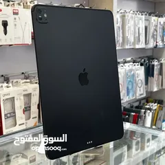  3 iPad Pro 13-inch (M4) Wi-Fi + Cellular Battery  : 100%