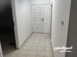  6 شقة للبيع بطولكرم البلد بسعر مغري ومساحة كبيرة