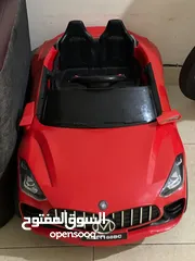 1 babies electric car with a controller