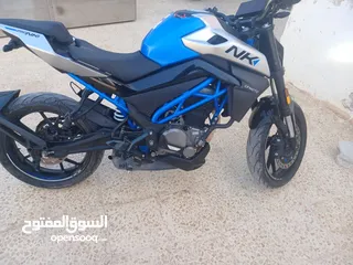  8 دراجه سي اف موتو NK بحال الوكاله لا ينقصها شي
