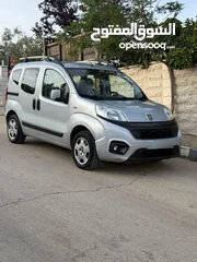  1 فيات كوبو جير عادي ماتور 1400 بنزين مش ديزل يعني بدون مشاكل فحص نخب وكلشي فيها تمام إمكانية البدل