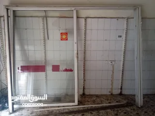  2 أغراض للبيع مستعمله بحال الوكاله  اربد وسط البلد قرب مخابز الأفراح