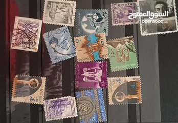  1 طوابع اصلية من كل بلدان العالم للبيع المستعجل الطابع ب دينار