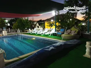  4 مزرعة للإيجار اليومي والاسبوعي والشهري مساحة كبيرة  مسبح / جاكوزي جلسات هادئة  غرف مكيفة مطبخ مجهز