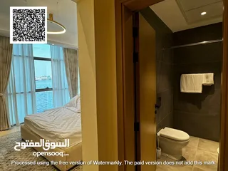  6 1 غرفة نوم فاخرة  مقدم 10%  عجمان وسط المدينة - كريك تاور